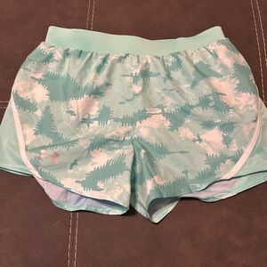 Under Armour Women's Shorts - Mint Green and White